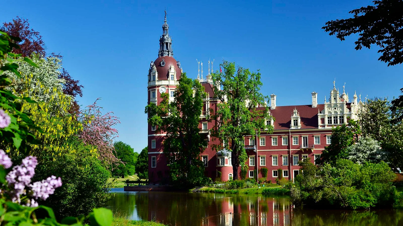 Fürst-Pückler-Park Bad Muskau mit Neuem Schloss